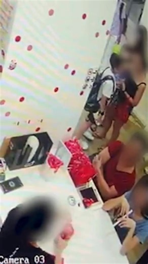 employee:🧍‍♀️😐 read here: https://tinyurl.com/mw9sjc62 | Stomp