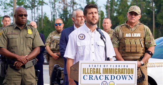 Truck inspection stations in Florida turn to ICE checkpoints