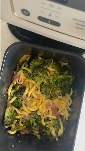 Spätzle mit Brokkoli aus der Heißluftfritteuse | Blitzschnelles Feierabend-Rezept