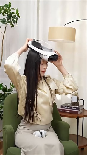 PICO 4 Ultra MR 混合现实一体机【享4款应用+便携包】小魔方畅玩版 VR眼镜游戏机 智能眼镜 送礼团购