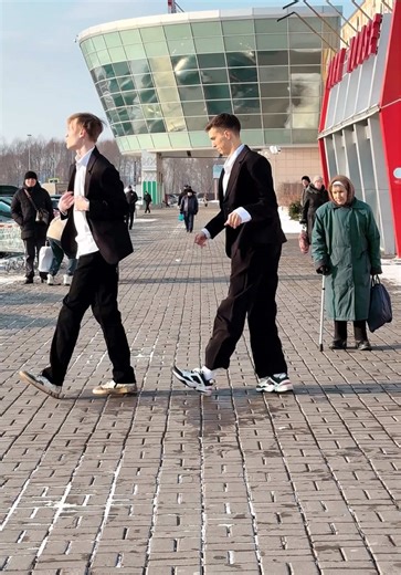 Old Woman Dance: Watch This Unexpected Performance