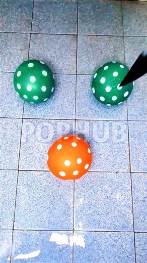 Red and 2 Green Balloon Popping ASMR | #poppballons
