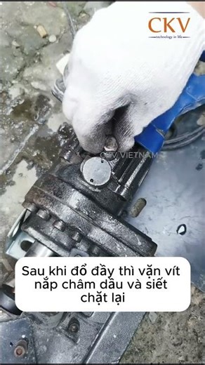Hướng dẫn thay dầu cho máy thủy lực cầm tay#maydotlo #maydot #maydotlothuyluc #maydotlothuyluccamtay