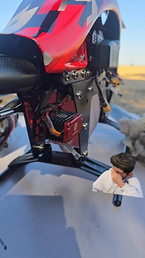 Sab raw 700 nitro Resident of the tail servo moves #sab | Ronen Yamin