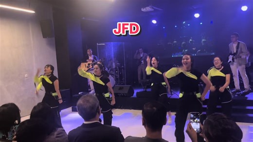 Praise Dance Choreography with Elevation Worship