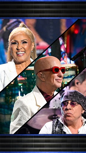 #DarleneLove ft. #PaulShaffer, #LittleSteven & #TheDisciplesOfSoul perform "Christmas (Baby Please Come Home)"! #FallonTonight | The Tonight Show Starring Jimmy Fallon