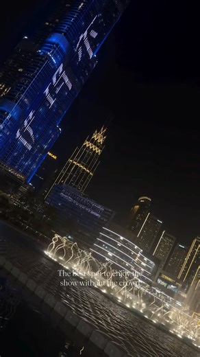 ‎Downtown Dubai | Dwntwna Dubai داون تاونا دبي‎ on Instagram: "Dubai fountain shows just set an amazing experience in the heart of the Downtown. Enjoy the show daily from 6:00 till 11:00 with your loved one. Dubai Mall | Dubai Fountain Show | Burj Khalifa | Downtown Dubai | What to Do | Where to Go | New Places | Downtown Guide | Dubai Winter #downtowndubai #dubaimall #dubaifountainshow"
