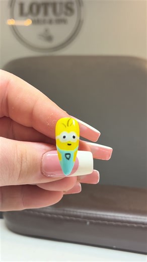 minion nails!!#fyppppppppppppppppppppppp #skynaildesigns #minion #foryoupageeeeeeeeeee #naildesigninspo @Illumination’s Minions