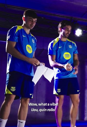 Wait till the end... Our players discover the new CUPRA Яaval 👀 @cupra_official | #CUPRARaval ⚡️