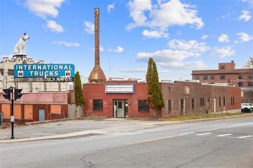 433 N Pearl St, Albany, NY 12207 -  /-3,850 SF Warehouse District Flex Building | LoopNet