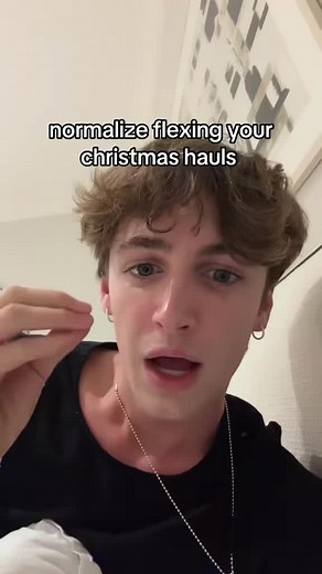 Show Off Your Spoiled Christmas Hauls