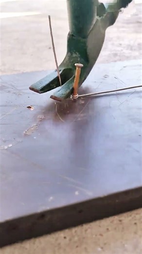 technique for making springs from wire using a hammer #technique #springs #wire #hammer