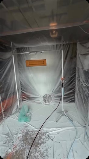 PaintLine on Instagram: "The Portable Jobsite Spray Booth features a 5-sided clear plastic liner for overspray protection. With quick magnetic assembly, a durable aluminum frame, and optional ventilation, it’s built for efficiency! 🛠️ 🎥: @artists_touch_painting #PJSB #PortableSprayBooth #OversprayProtection #QuickSetup #spraybooth"
