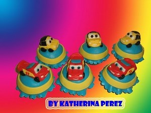 CARS CUPCAKES 2