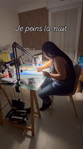 La nuit est inspirante et j’aime travailler au calme. J’ai bientôt terminé cette pièce pour la pension de famille. #peinture #peintre #art #artist #angers #maineetloire | S Proserpine Artiste-peintre, mosaïste
