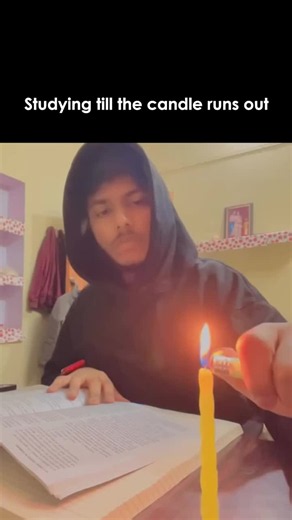 studying till the candle 🕯️ runs out >>>🥲😂😂#unfreezemyacount #medicalstudent #creatorsearchinsights #learnwithmaryam