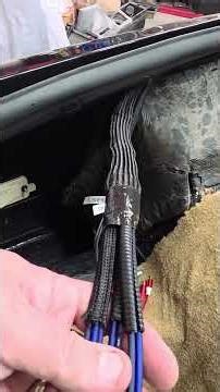 KITT’s Audio Install Is Getting SERIOUS! 🔊