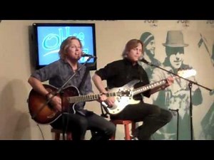 Matthew & Gunnar Nelson perform "(Can't Live Without Your) Love and Affection"
