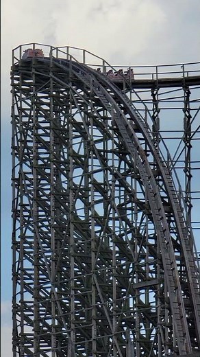 Best Wood Coaster Drop in the US? | El Toro at Six Flags Great Adventure