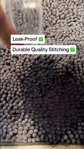 Muddy Mat to the rescue! 🧽❄️ Grab your winter sale deal & keep your floors clean! 🛍️