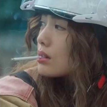 Attitude Girls Smoking 🚭💔💔🚬 #foryou #smoke #girlssmokingstatus