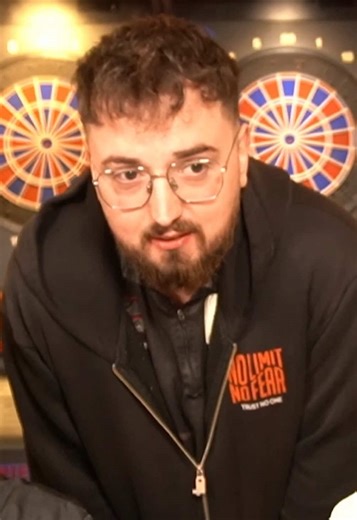 Throw back Monday 🔙 #darts #flyingmullets #splashbrudda #marcelscorpion