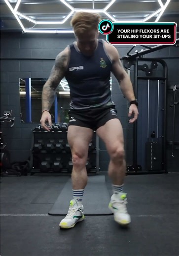 Most people are doing sit-ups wrong. If your hip flexors burn before your abs, your core isn’t doing the work. Today we stripped it right back. 🗡️ Feet unsupported sit-ups – forces the rectus abdominis to do the job 🗡️ Resistance band sit-ups – controlled overload without hip flexor dominance 🗡️ Final challenge: Power bag sit-ups with feet supported… now the whole chain switches on. Build the strength. Then test the system. Try the challenge and let me know how many you get 💪 #military #comm