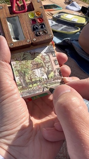 119K views · 337K reactions | First page of my new tiny sketchbook 懶 . . . . . . . #watercolor #watercolorpainting #urbansketching #watercolour #lineandwash #paintingoutside #pleinairpainting #pleinair #artinspiration #relaxingart #summervibes #riverpainting #landscapepainting #urbanlandscape #totnes #totnesriver #riverdart #devon #southhams #painting #godraw #danielsmithwatercolors #pentel #lesliestrozart | Leslie Stroz Art | Facebook