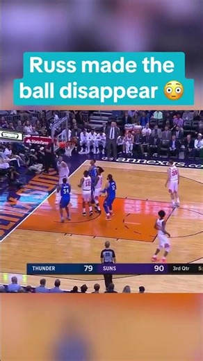 Watch the ball carefully 👀