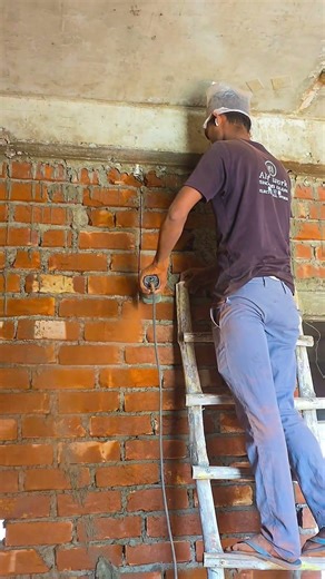 Deewar cutting🖼💯👍 #circuitbreaker #alifwork #construction #electricalindia #electrical