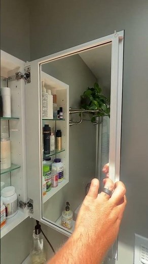 Kohler CB-CLC2026FS 20" W x 26" H Single-Door Bathroom Medicine Cabinet with Mirror Review