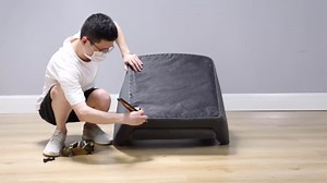 JAYDEN CREATION Jacob Golden Leg Navy Wingback Chair with Tufted Back (Set of 2) CHDT0103-NAVY-S2