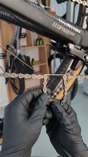 DYC chain master link replacement procedure #bikemaintenance #mtb #fyp