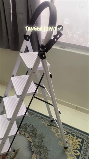 Heavy Duty Folding Ladder Features and Benefits