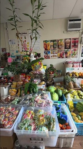 Must go in HAWAII - Fancy Fresh Fruit Shop