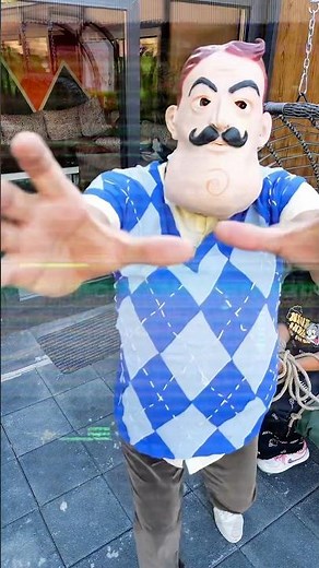 Kid entered Hello Neighbor's house 😱♥️👻😂#shorst