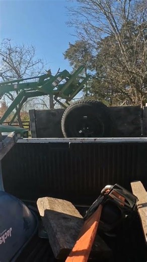 John Deere loading the Griffin 5x10 Dump trailer! #beauthentic #bluecollarlogger #automobile