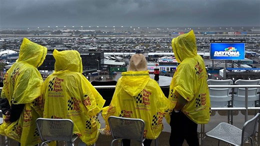 Daytona 500 rain delay: How long does it take to dry track? Can NASCAR race in rain?