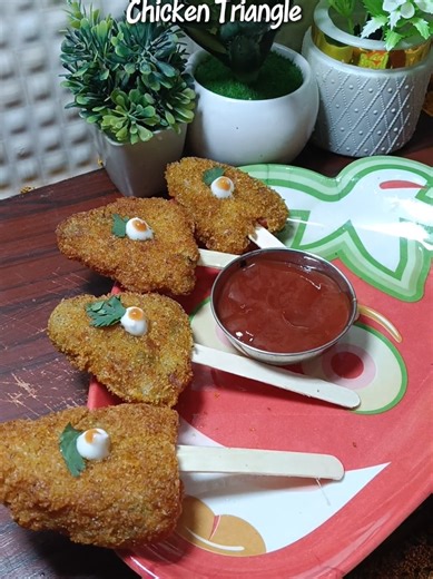 Easy Chicken Triangle Recipe That Will Impress You
