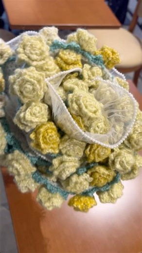 愛する同期の結婚式に向けてフラワーブーケブランケットを編んだよ💐#編み物 #뜨개질 #花束ブランケット #crochet #shorts