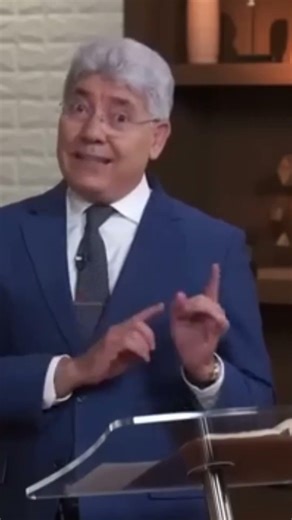 Court Rev. Hernandes D.: Two Masters? | #jesus #love #faith #bible #peace #god #reflection #money