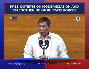 PANOORIN: Sa kanyang ika-anim na State of the Nation Address, pinasalamatan ni Pangulong Rodrigo Roa Duterte ang Kongreso sa pagpasa nito ng dagdag sahod para sa militar at uniformed personnel ng Philippine National Police, kasama ang iba pang state forces. Ayon kay Pangulong Duterte, ito ay importanteng desisyon ng gobyerno dahil mahalaga ang papel ng state forces upang lalo pang mapanatili ang security at order sa bansa. #DuterteLegacy #PamanaNgPagbabago #DuterteSONA2021 | Presidential Communi