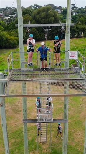 Phillip Island Adventure Resort’s Silverleaves flying fox gives 200 metres of flying fun 🦊😁 ##cyccamps##phillipisland##flyingfox##adventure##campingvictoria##campfun##activities##zipline##fun##fyp##foryourpage##scary##youthcamp