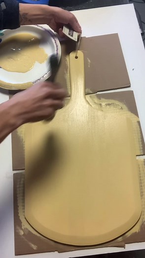 DIY Farmhouse Kitchen Decor #diyfarmhousedecor #diyfarmhouse #diy #chalkitupfancy #stripes | Chalk It Up Fancy