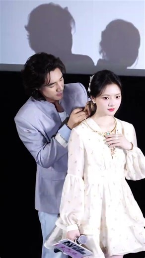 Unveiling the Symbolism of Ren Min's Collar in the Sand