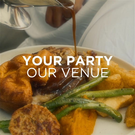 Host your Business Christmas party at Luna Beach Club Bali. Ocean views, cocktails, and sunset beats create the ultimate setting for your team celebration. Limited December dates available. Book now. | LUNA BEACH CLUB