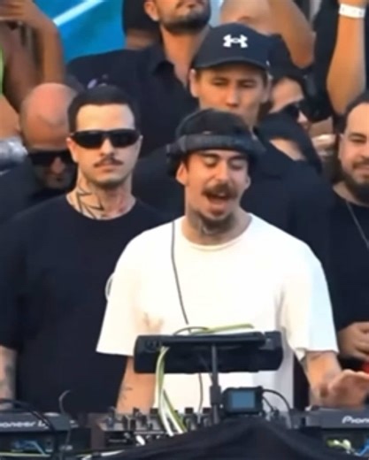 Mochakk's Remix Performance at Ocaso Festival