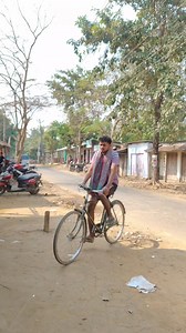 At least he left the wheel🥹 • • #reels #india #reel #reelsviralシ #reelsfacebook #reelsvideoシ #reelkarofeelkaro #reelschallenge #viralpost #viralreelsシ #viralshorts #funnyreels #funny #follower #kolkata #friends #bangaladash #fb #fbreelsviral #fbpost2024 Reels Ten Unknown Facts About #BMW 1. Founding and History: BMW, Bayerische Motoren Werke AG, was founded in 1916 in Munich, Germany, initially producing aircraft engines. The company transitioned to motorcycle production in the 1920s and eventu