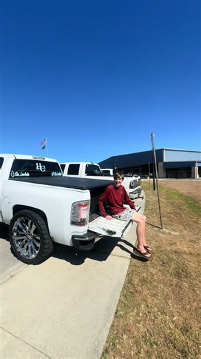 Chobee Push: The Squatted Trucks Phenomenon