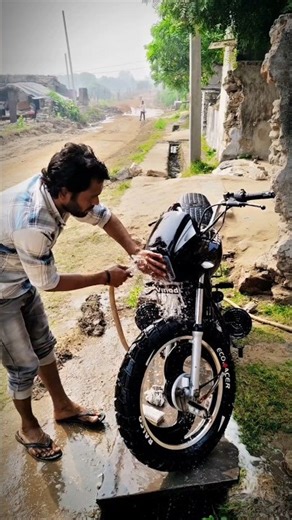 “Splendor Black 🖤 Super Shine | All-in-One Polish 😈 Killer Glossy Look” ✅